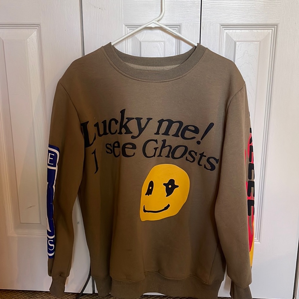 Lucky Me I See Ghost! Hoodie || Size: M